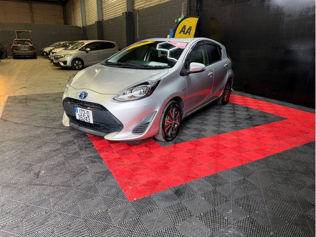 Image for 2017 Toyota Aqua DAA NHP10