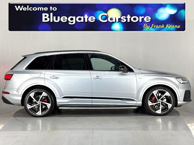 Image for 2023 Audi Q7 45 TDI S-LINE QUATTRO**7 SEATER**BLACK LEATHER INTERIOR**FRONT HEATED ELECTRIC SEATS**TOUCH SCREEN INFOTAINMENT**REVERSE CAMERA**PARKING SENSORS**APPLE CARPLAY**SATNAV**22"ALLOYS**ELECTRIC TAILGATE**