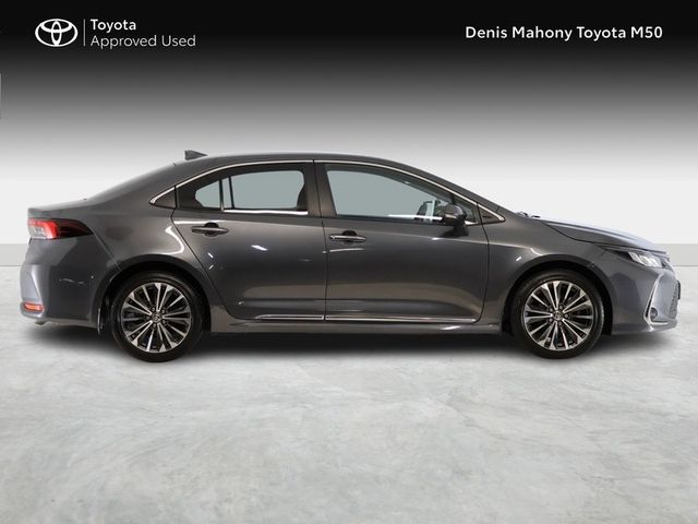 Image for 2023 Toyota Corolla Luna Sport Saloon Hybrid