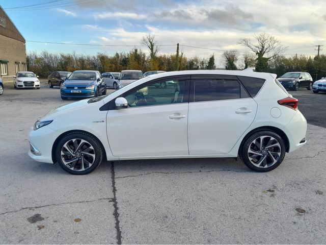 Image for 2016 Toyota Auris G Package Leather 