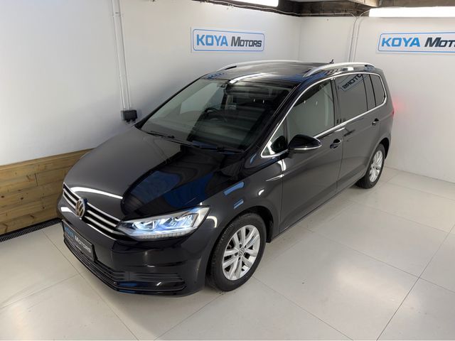 Image for 2018 Volkswagen Touran 7 SEATER=1.4 TSI COMFORTLINE PRO PLUS PETROL AUTOMATIC // REVERSING CAMERA // CRUISE CONTROL // LANE ASSIST // TOP SPEC // UPGRADED ALLOYS // FOGS // VW MATRIX LIGHTING // FULL PRIVACY PACK