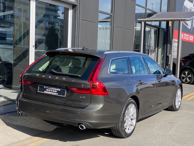 Image for 2020 Volvo V90 2.0 D4 Momentum Plus Auto 190bhp 
