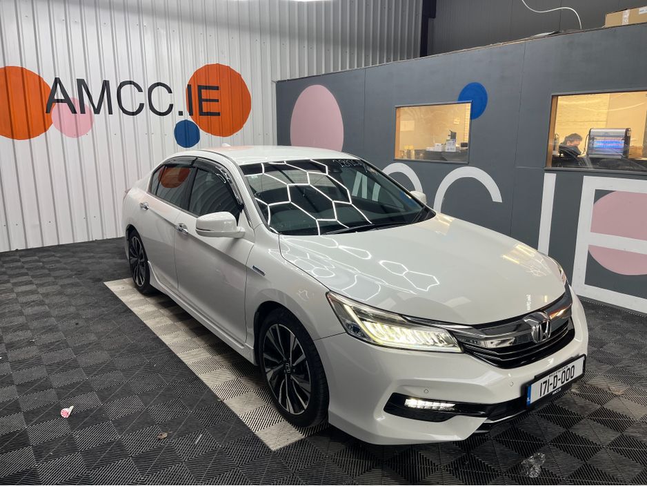 Image for 2017 Honda Accord €18950 2017 HONDA ACCORD EX HYBRID 2.0 AUTOMATIC / CRUISE CONTROL / REVERSE CAMERA / ELECTRIC MEMORY & HEATED SEATS / PADDLE SHIFTERS