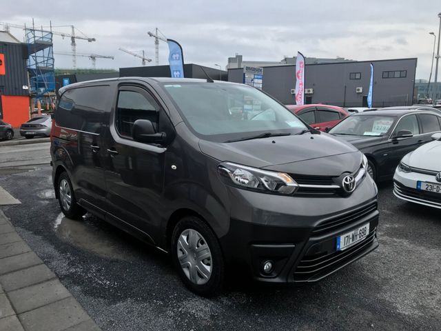 Image for 2017 Toyota Proace 