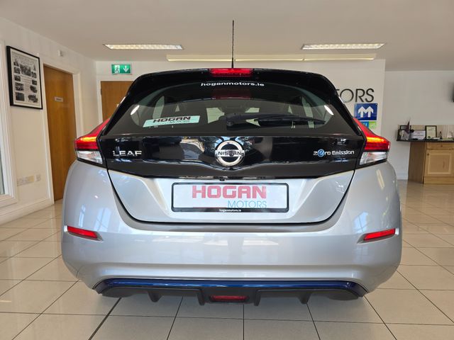 Image for 2019 Nissan Leaf 40KW EV SV Acenta