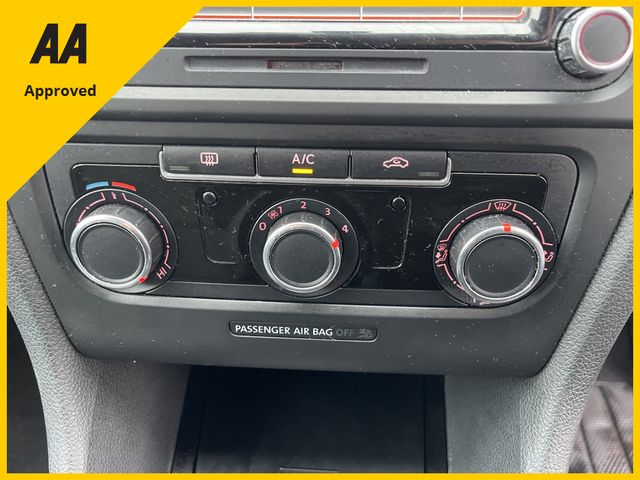 Image for 2012 Volkswagen Golf 1.6 TDI MATCH FREE DELIVERY 