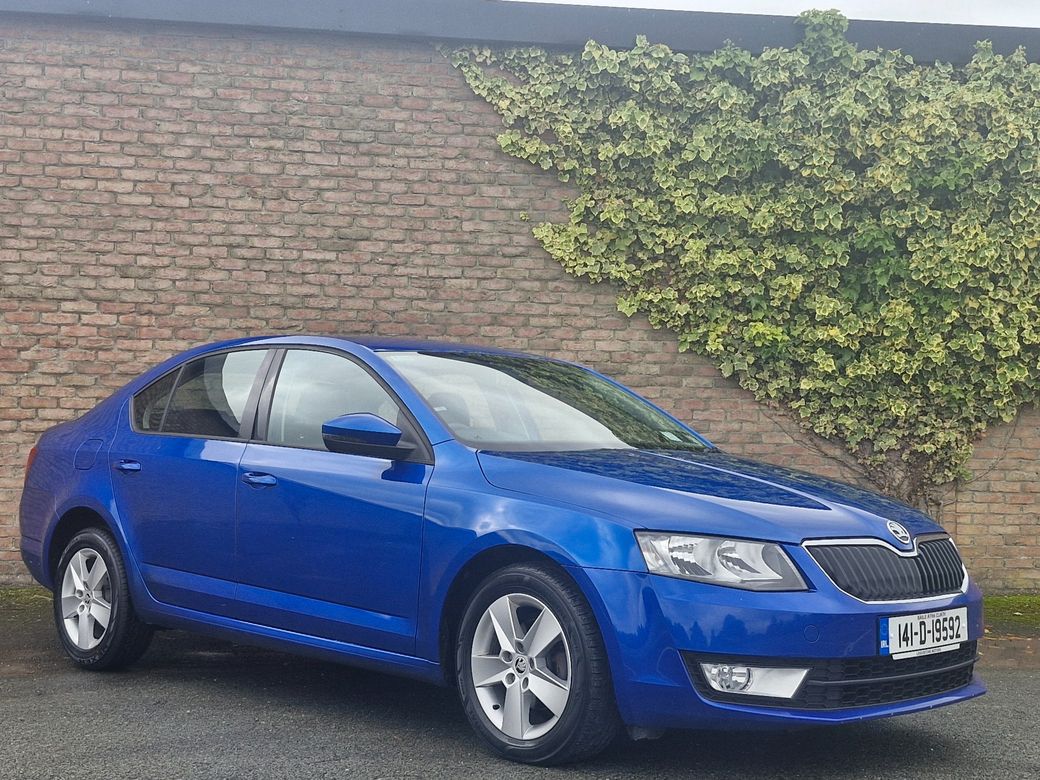 Image for 2014 Skoda Octavia Ambition 1.6tdi LEATHER INTERIOR