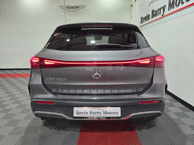 Image for 2024 Mercedes-Benz EQA 250+ AMG LINE EXECUTIVE (70.5KWH BATTERY) AUTOMATIC **ONE OWNER / APPLE CARPLAY / BLIND SPOT ASSIST / CRUISE CONTROL / ELECTRIC BOOTLID / HEATED FRONT SEATS / SAT NAV / REVERSE CAMERA**