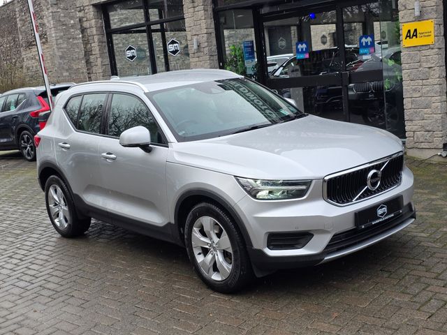 Image for 2018 Volvo XC40 D4 AWD MOMENTUM AUTO. FSH. FINANCE ARRANGED. SIMI. AA APPROVED.