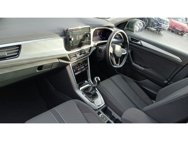 Image for 2025 Volkswagen T-Roc EDITION 75 2.0TDI 116HP **REAR VIEW CAMERA, APP CONNECT, DUAL CLIMATE CONTROL**
