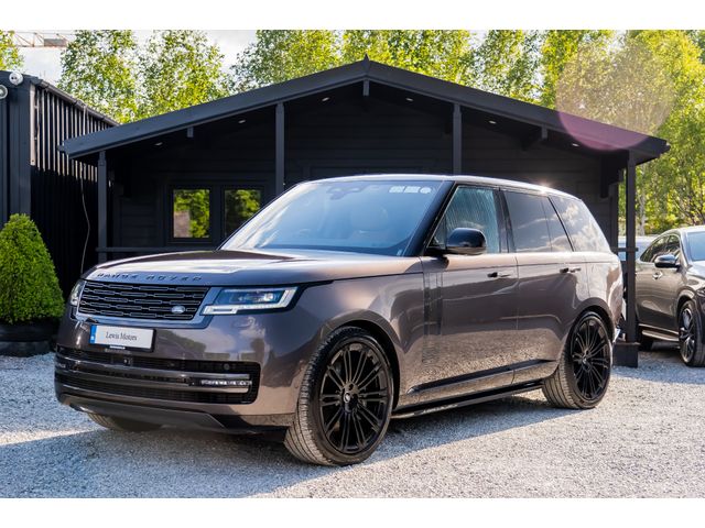 Image for 2024 Land Rover Range Rover AUTOBIOGRAPHY P460E, HUGE SPEC, MERIDIAN SURROUND, 360 CAMERA, 4 ZONE CLIMATE CONTROL, HEATED/ COOLED SEATS, RECLINE REAR SEATS, MASSAGE SEATS