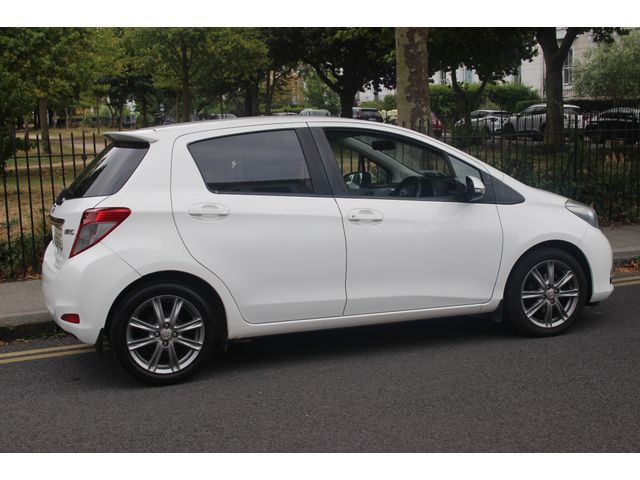 Image for 2012 Toyota Yaris 1.3 1/2 Leather - Park Camera -Phone - A/C - Full UK and Irish History 
