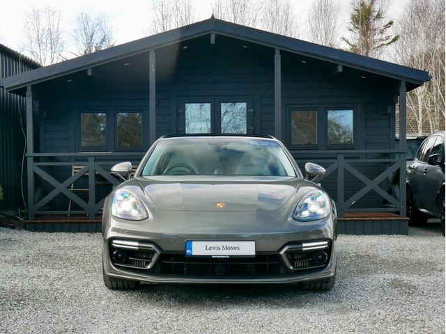 Image for 2023 Porsche Panamera 4 PDK