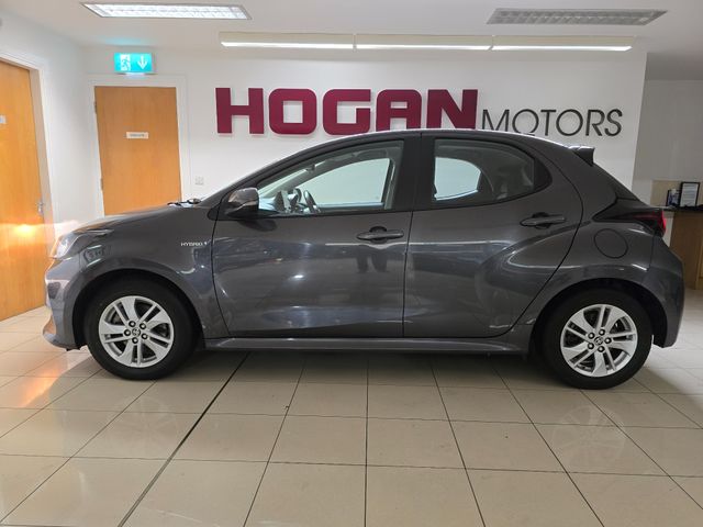 Image for 2021 Toyota Yaris Hybrid Luna Automatic