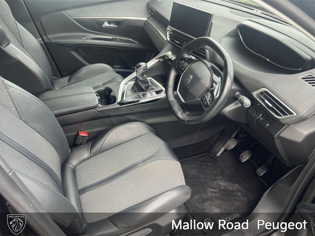 Image for 2022 Peugeot 5008 FL ALLURE 1.5 BLUE HDI 13 130 6.2