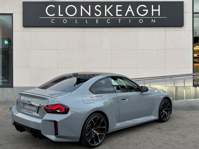Image for 2024 BMW M2 TRACK PACK, CARBON BUCKET SEATS