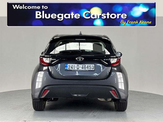 Image for 2024 Toyota Yaris HYBRID LUNA**SEMI DIGITAL DASH**KEYLESS START**BLACK CLOTH INTERIOR**TOUCH SCREEN MEDIA DISPLAY**REVERSE CAMERA**APPLE CARPLAY**DRIVE MODES**FINANCE AVAILABLE**