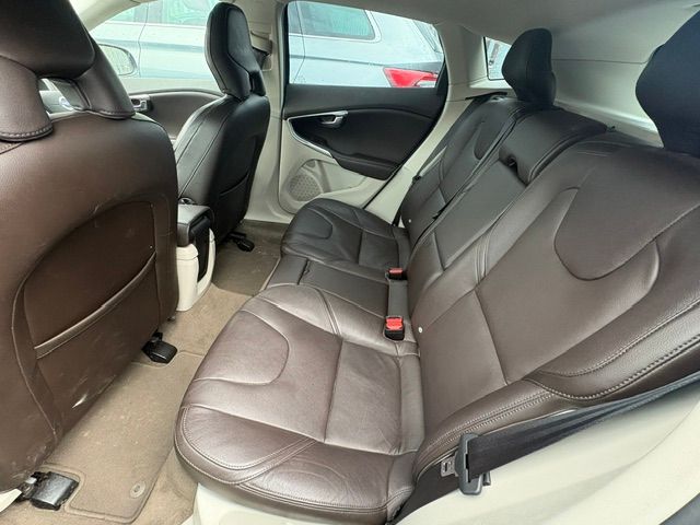 Image for 2016 Volvo V40 2.0 diesel 5DR Auto