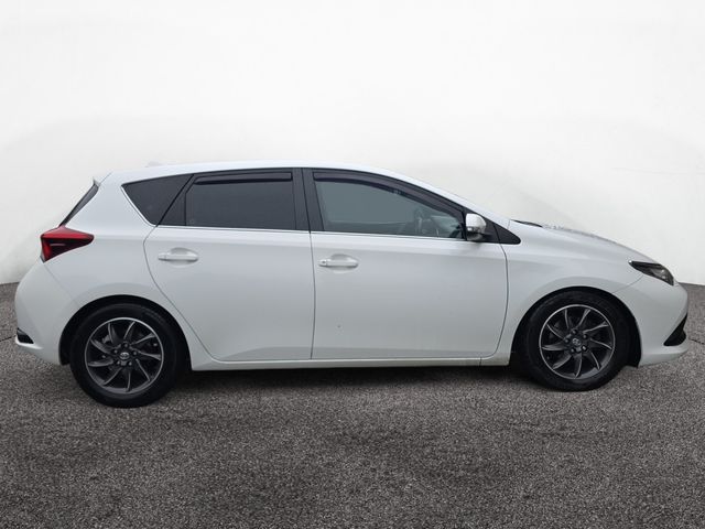 Image for 2017 Toyota Auris Business Edition 89BHP 5DR