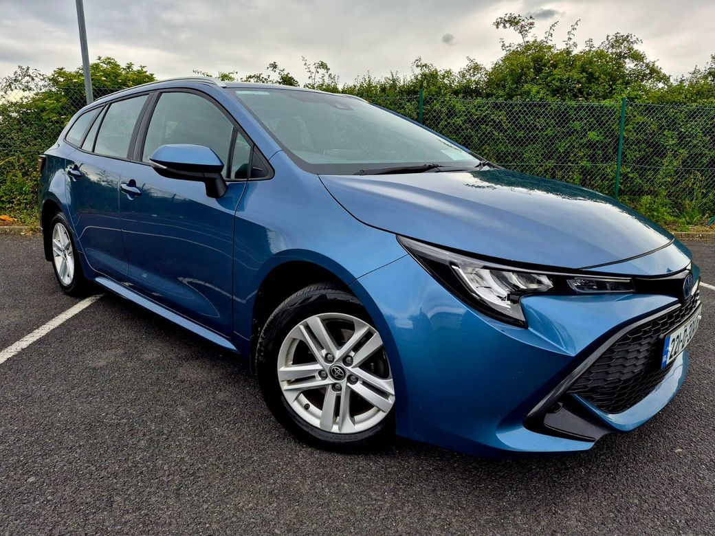 Image for 2022 Toyota Corolla 1.8 Hybrid Luna