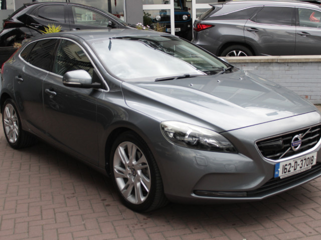 Image for 2016 Volvo V40 2.0 D4 HATCHBACK 5DR AUTO 