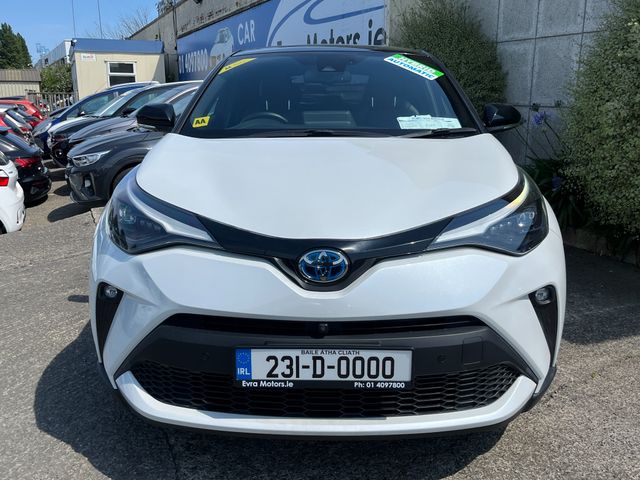 Image for 2023 Toyota C-HR SOL NERO AUTOMATIC HYBRID 1.8 PETROL //HIGH SPEC//HALF LEATHER HEATED SEATS//360 PARKING CAMERAS//KEYLESS ENTRY//ADAPTIVE CRUISE CONTROL//