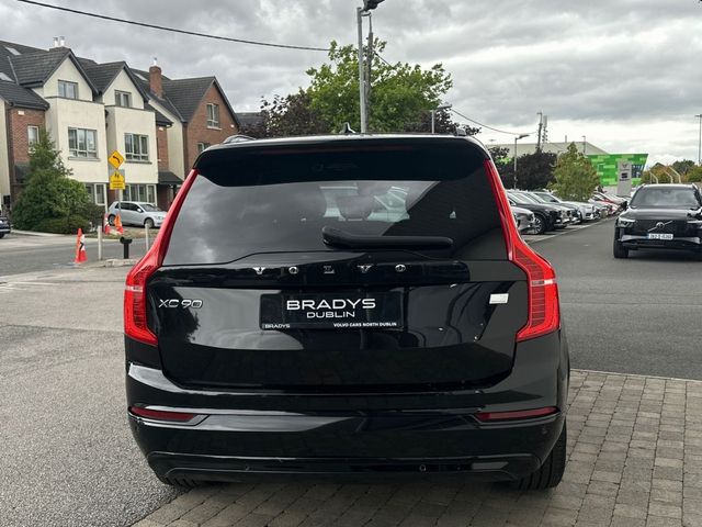 Image for 2021 Volvo XC90 R Design 7 SEATER T8 Hybrid (390hp) AWD