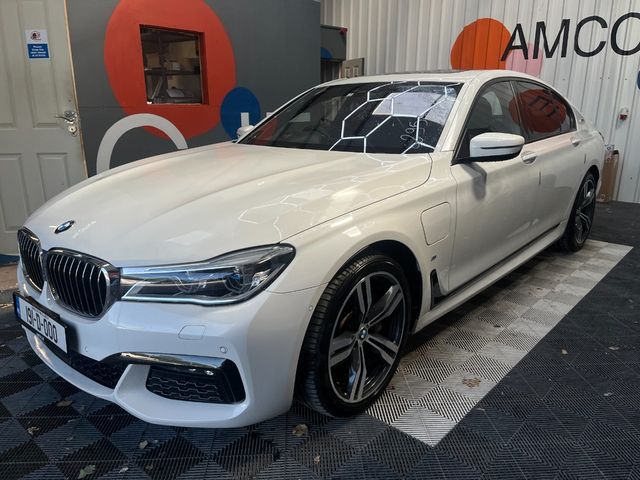 Image for 2019 BMW 7 Series 191D BMW 740E IPERFORMANCE M-SPORT AUTOMATIC 2.0 / PARKING CAMERA/ CRUISE CONTROL/ HEATED & COOLED SEATS / AMBIENTS LIGHTS AND MORE