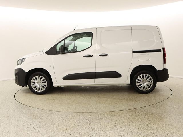 Image for 2021 Peugeot Partner 