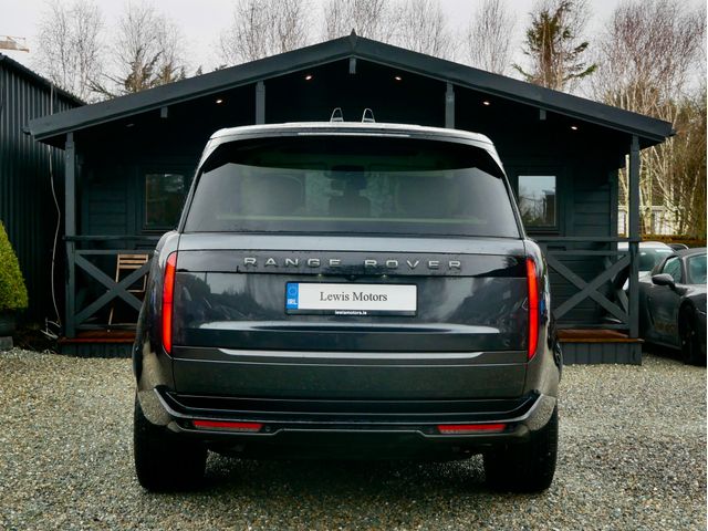 Image for 2025 Land Rover Range Rover P460e Autobiography, MERIDIAN SURROUND, PANORAMIC SUNROOF, AIR SUSPENSION, 360 CAMERA, HUD, MASSAGE SEATS