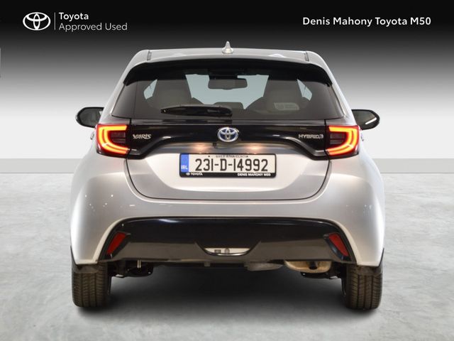 Image for 2023 Toyota Yaris Platinum Edition Hybrid Auto