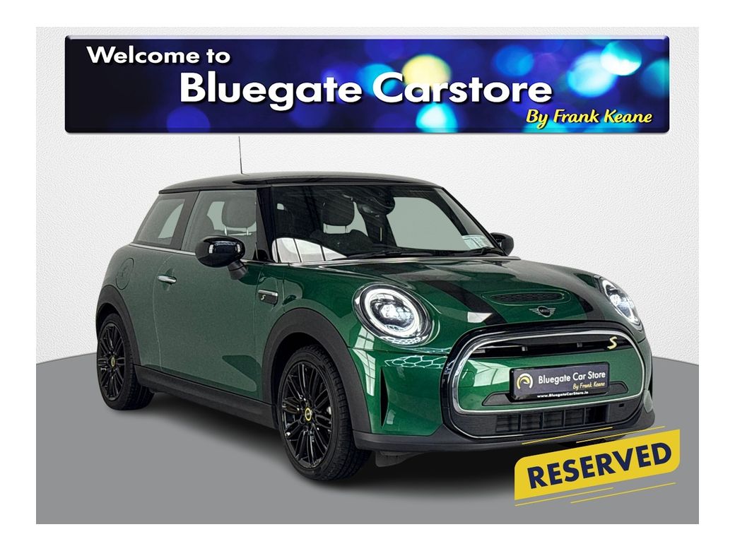 Image for 2022 Mini Cooper SE AUTO COOPER L2**FRONT HEATED SEATS**MULTIFUNCTIONAL STEERING WHEEL**DUAL CLIMATE CONTROL**DIGITAL MEDIA DISPLAY**REVERSE CAMERA**PARKING SENSORS**KEYLESS START**FINANCE ARRANGED**