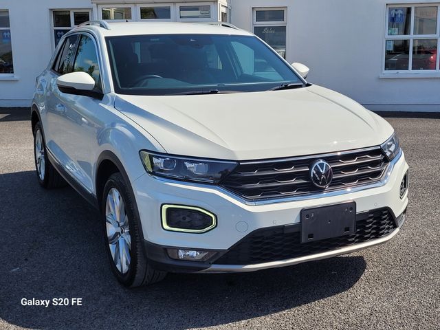 Image for 2021 Volkswagen T-Roc 2021 VW T-roc 2.0 D Auto STYLE DUE INTO STOCK