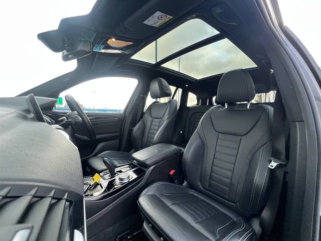 Image for 2022 BMW iX3 IX3 // OPENING PAN ROOF // LEATHER HEATED SEATS // DIGITAL CLUSTER // APPLE CARPLAY/ANDROID AUTO