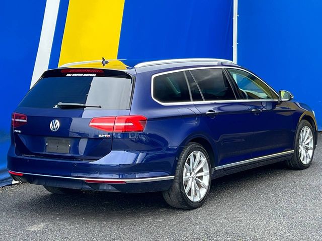 Image for 2019 Volkswagen Passat VARIANT HIGHLINE 2.0 TDI AUTO ** BIG SPEC ** // HEATED COOLED LEATHER SEATS // DRIVER MASSAGE SEAT // DIGITAL CLUSTER