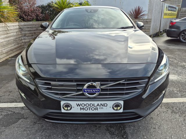 Image for 2018 Volvo V60 2.0 D4 / SE / LOW MILEAGE / TAX €200 