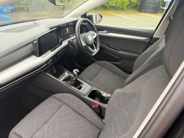 Image for 2024 Volkswagen Golf LIFE 2.0 TDI 115HP MANUAL