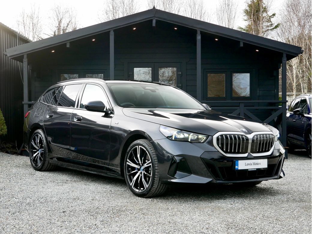 Image for 2025 BMW 5 Series 530E M SPORT TOURING , TECH PACK, HUD, HARMAN KARDON, GLASS PAN-ROOF, ADAPTIVE LED LIGHTS, M SPORT PACKAGE