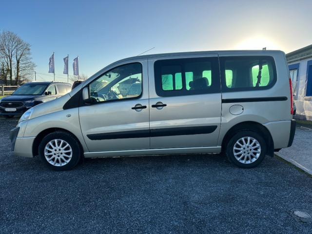 Image for 2009 Peugeot Expert Wheelchair Car