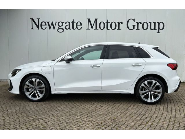 Image for 2025 Audi A3 SPORTBACK TFSI E S LINE