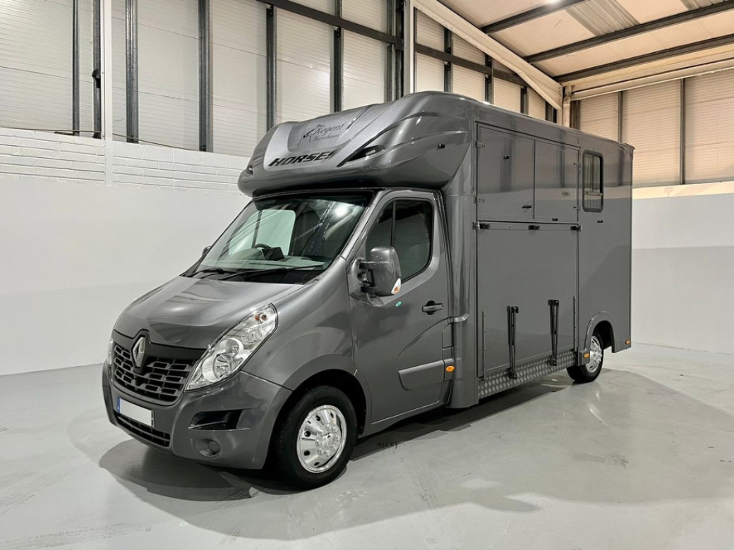 Image for 2015 Renault Master Stallion Fit Horsebox 