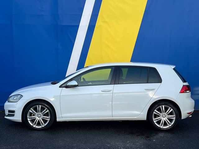 Image for 2013 Volkswagen Golf HIGHLINE 1.4 TSI // 17" ALLOYS // REVERSE CAMERA // DUAL ZONE CLIMATE CONTROL