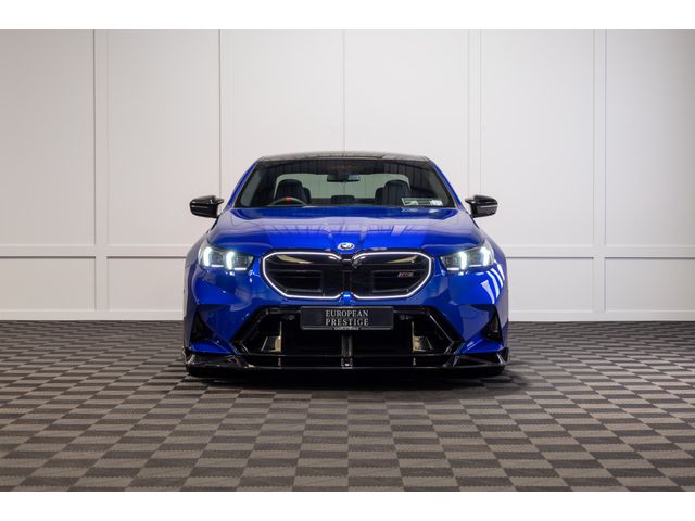 Image for 2025 BMW M5 (G90) *Pan Roof