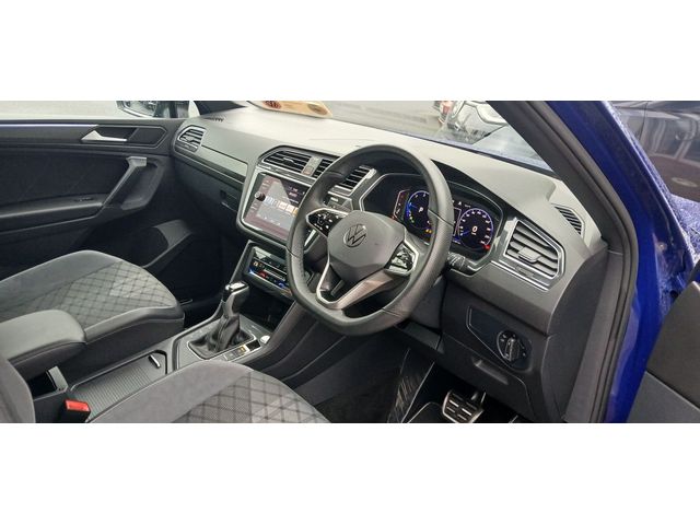 Image for 2023 Volkswagen Tiguan R-LINE 2.0 TDI 150BHP **PRICE EXCLUDING VAT, AUTOMATIC, 2 SEATER COMMERCIAL, APP CONNECT**