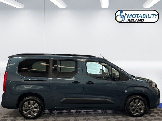 Image for 2025 Opel Combo Wheelchair Accessible