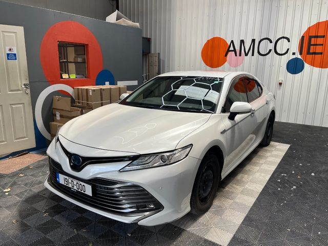 Image for 2019 Toyota Camry 2019 TOYOTA CAMRY G HYBRID 2.5 AUTOMATIC / CRUISE CONTROL / PARKING CAMERA / ELECTRIC SEATS AND MORE