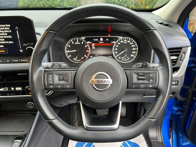 Image for 2022 Nissan Qashqai SV PREMIUM 1.3 // 18" DIAMOND CUT ALLOYS // VALID NCT 12/27 // 360 PARKING CAMERAS