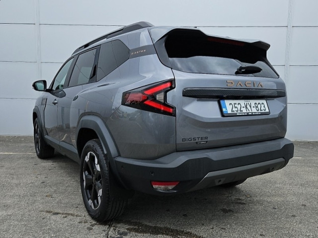 Image for 2025 Dacia Bigster Extreme HEV 155 PS