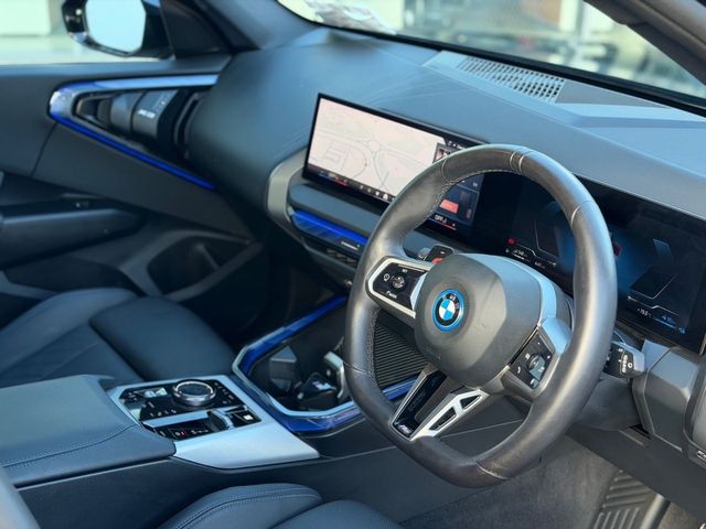 Image for 2025 BMW X3 30e xDrive M Sport