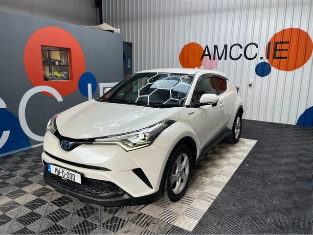 Image for 2019 Toyota C-HR €19950 2019 TOYOTA C-HR S LED PACKAGE 1.8 AUTOMATIC / CRUISE CONTROL / REVERSE CAMERA AND MORE